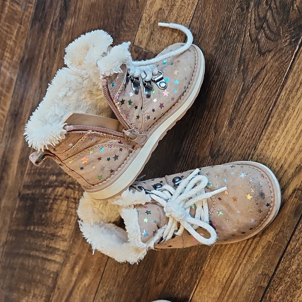 Star boots